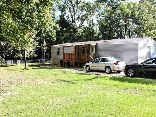 645 Ponderosa Dr, Onalaska, TX 77360