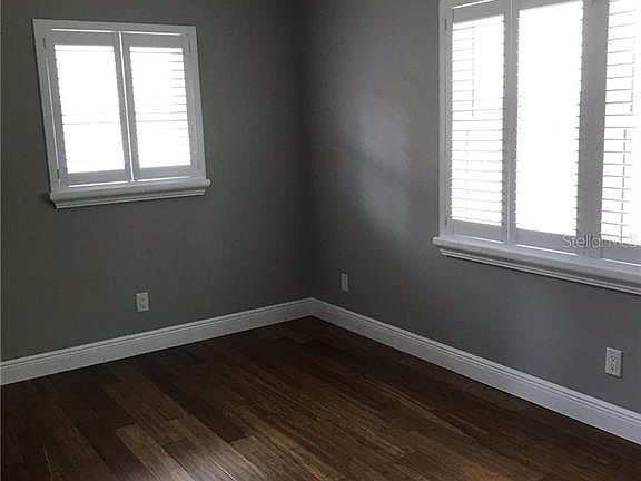 5th image of 1753 31st Ave N