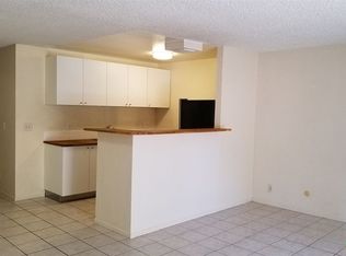329 N Pico Ave APT B, Fallbrook, CA 92028