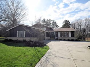 7288 Normandy Dr, Parma, OH 44134
