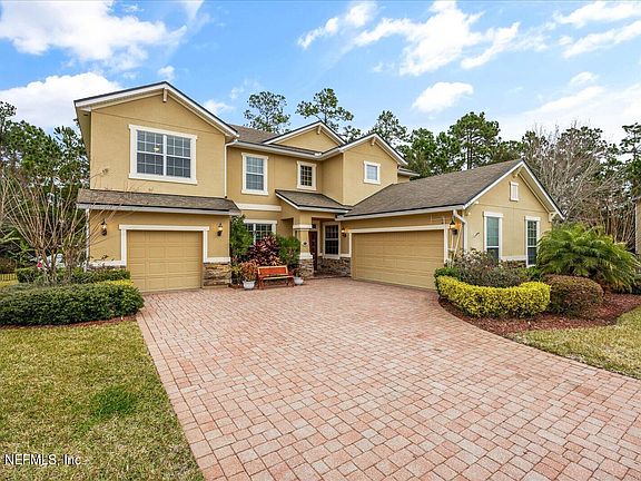 2nd image of 909 VIN ROSE Lane