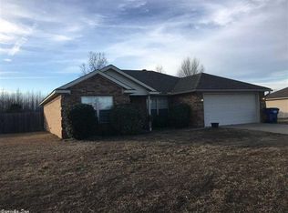 10 Chantileer Ln, Ward, AR 72176