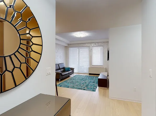 55 Oceana Drive East image 15 of 17