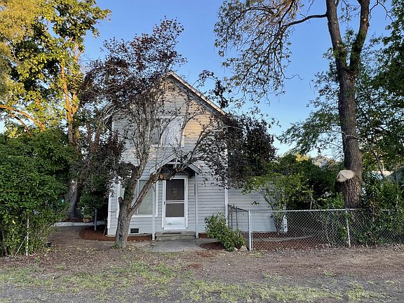 2nd image of 603 N 1st Ave