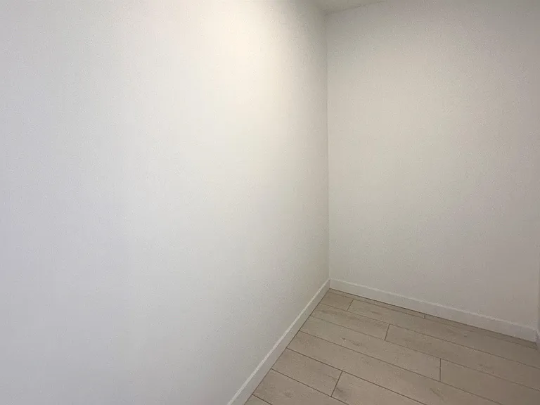 1120 Georgia St E #303 — Photo 10