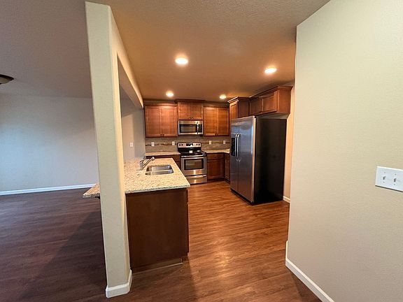 5th image of 9700-9816 NE 76th Way #9708