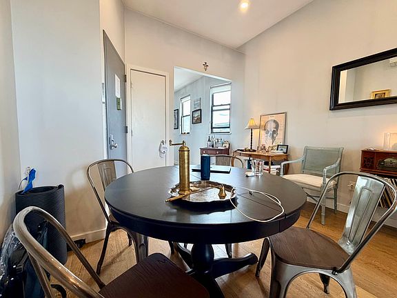4th image of 453 Court St APT 4R
