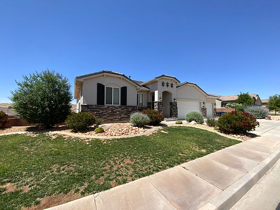 3rd image of 379 E Nagano Dr