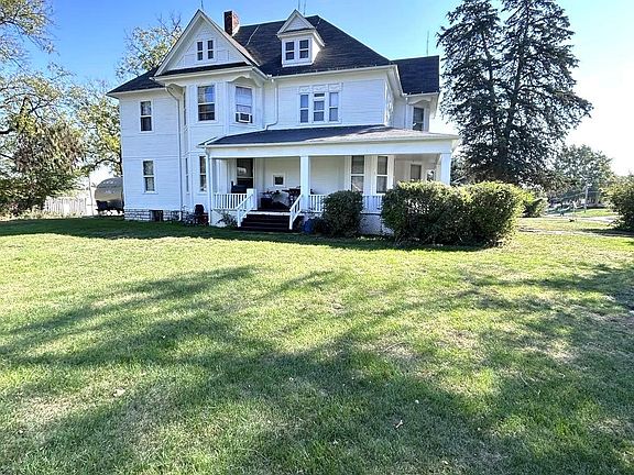 3rd image of 503 E Franklin St