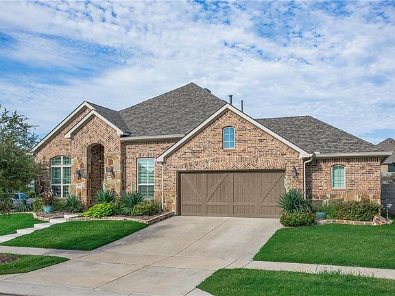 5th image of 201 Birdcall Ln