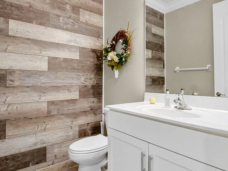 9062 Gulf Cove Dr — Photo 12