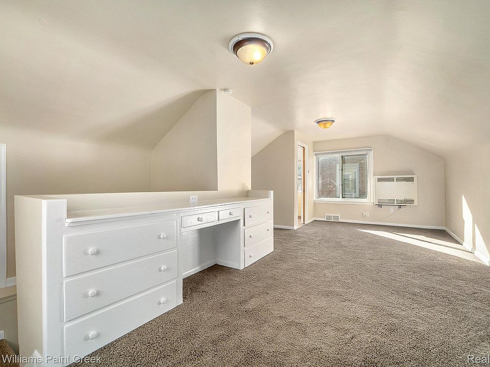 20926 Lennon St, photo 16
