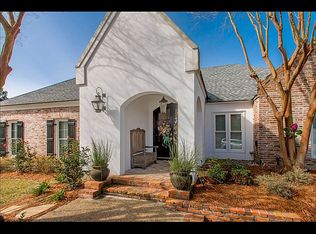 17521 Crossing Blvd, Baton Rouge, LA 70810