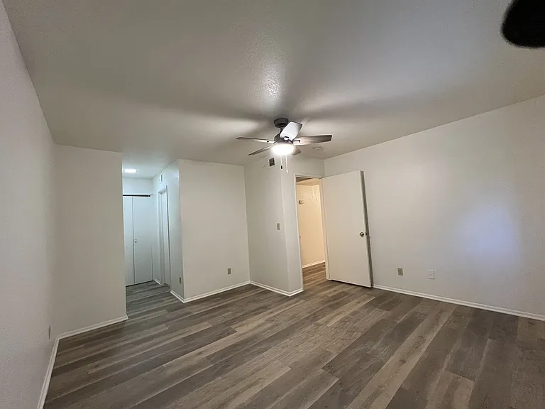 1340 E Recker Rd #237 — Photo 25