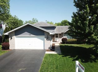 126 Fox Chase Dr S, Oswego, IL