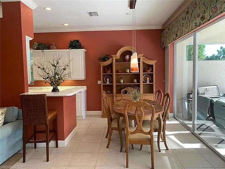 14780 Glen Eden Dr — Photo 11