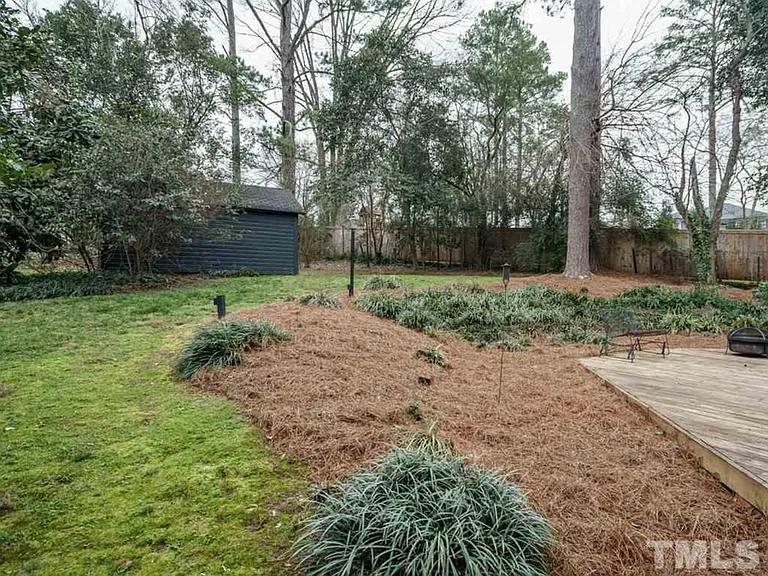 2813 Kittrell Dr — Photo 25