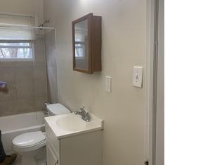 4001 Barrington Rd APT 4, Baltimore, MD 21207