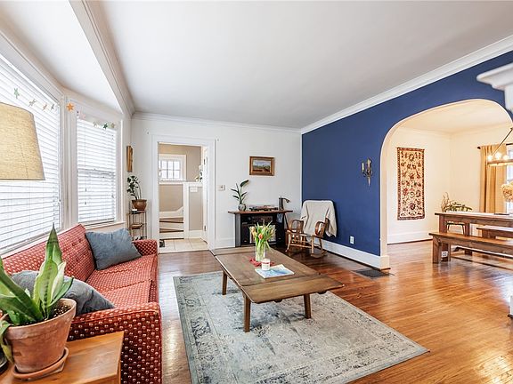 4th image of 1025 Genesee Park Blvd