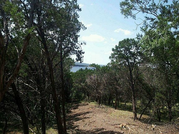 3rd image of 6200 Lakeshore Dr