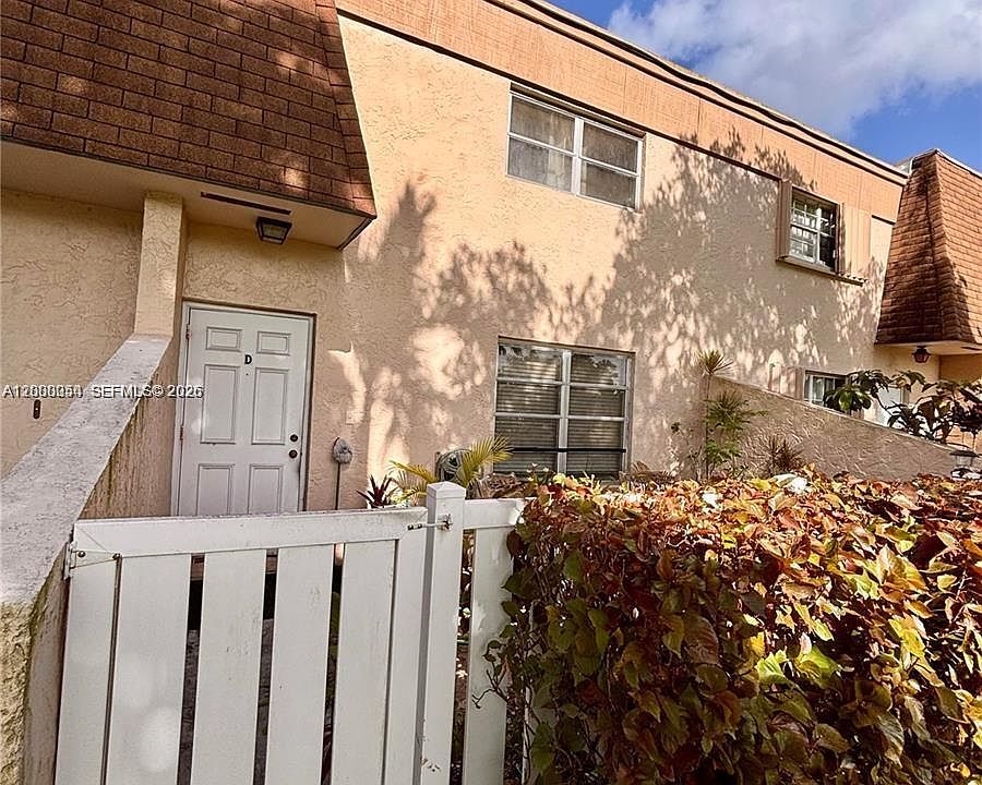 1st image of 1415 NW 80th Ave APT D