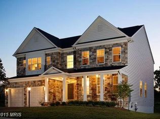 1006 Menlow Dr NE, Leesburg, VA 20176
