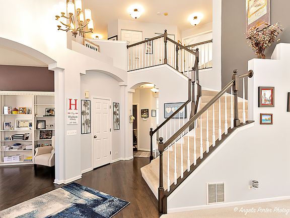 3rd image of 4563 W Wren Ct