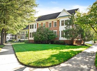 26 Malsbury St, Robbinsville, NJ 08691