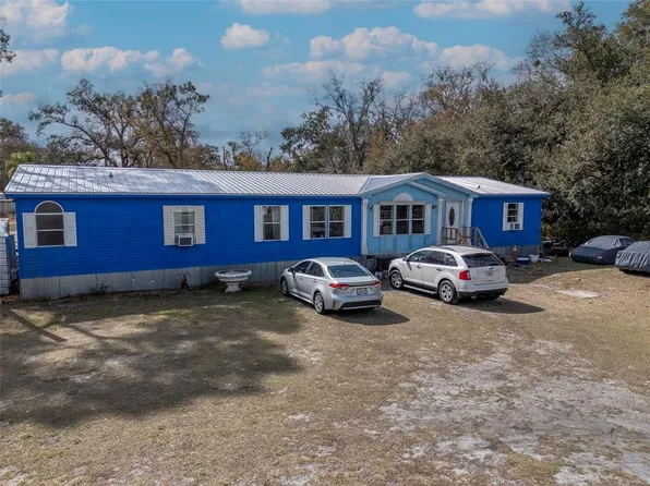 6905 W Knights Griffin Rd, Plant City, FL 33565