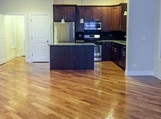 2324 N Southport Ave #1B, Chicago, IL 60614