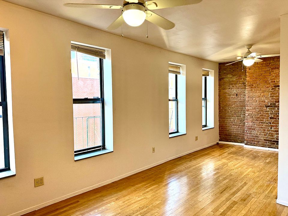 1st image of 1672 Park Ave APT 4A