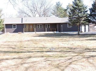 1227 S Main St, Fort Atkinson, WI 53538