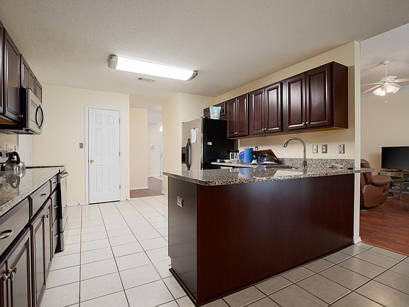 019-812 Travis Ct-MLS