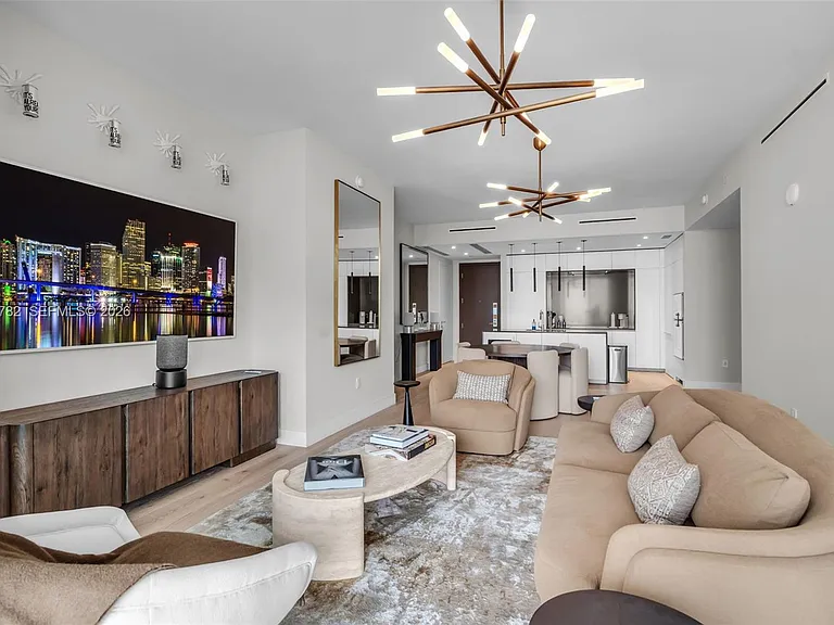 300 Biscayne Boulevard Way #2605W — Photo 2