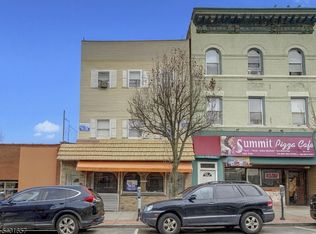 1011 Summit Ave, Union City, NJ 07087