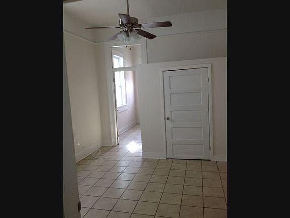 4th image of 524 S Genois St