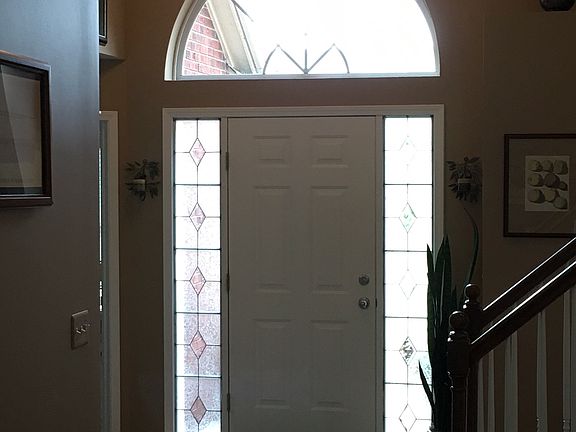 3rd image of 40522 Lenox Park Dr
