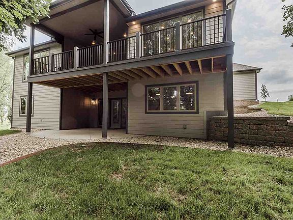3rd image of 4420 Grande Bluffs Ct