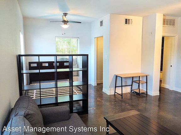 4th image of 2505 W Hickory St #24