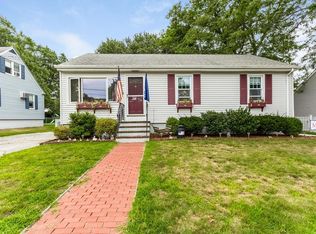 51 Thurber Ave, Somerset, MA 02725