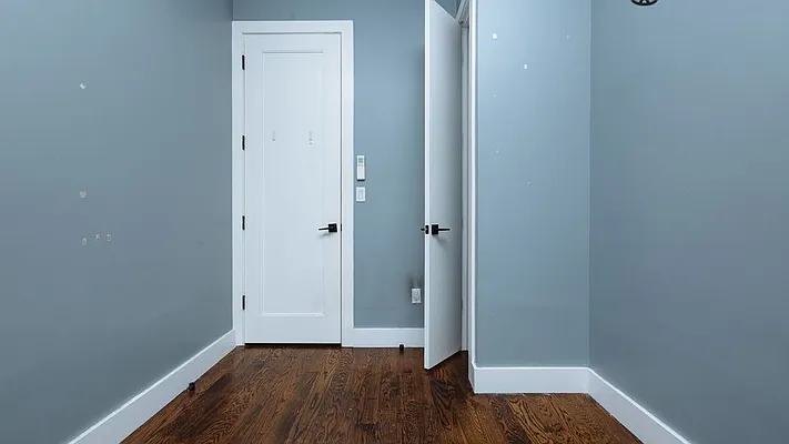 Rented by Nooklyn NYC LLC | media 26