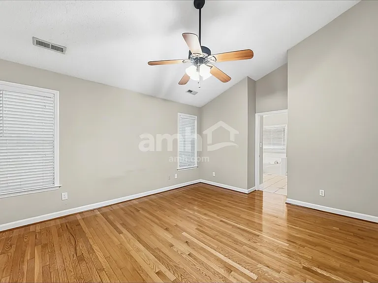 3520 Huntingridge Dr — Photo 11