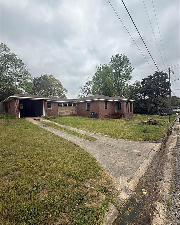 1st image of 1800 18th Ave