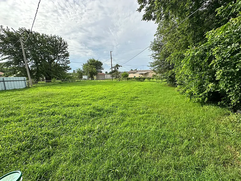 1528 SE 47th Pl — Photo 10