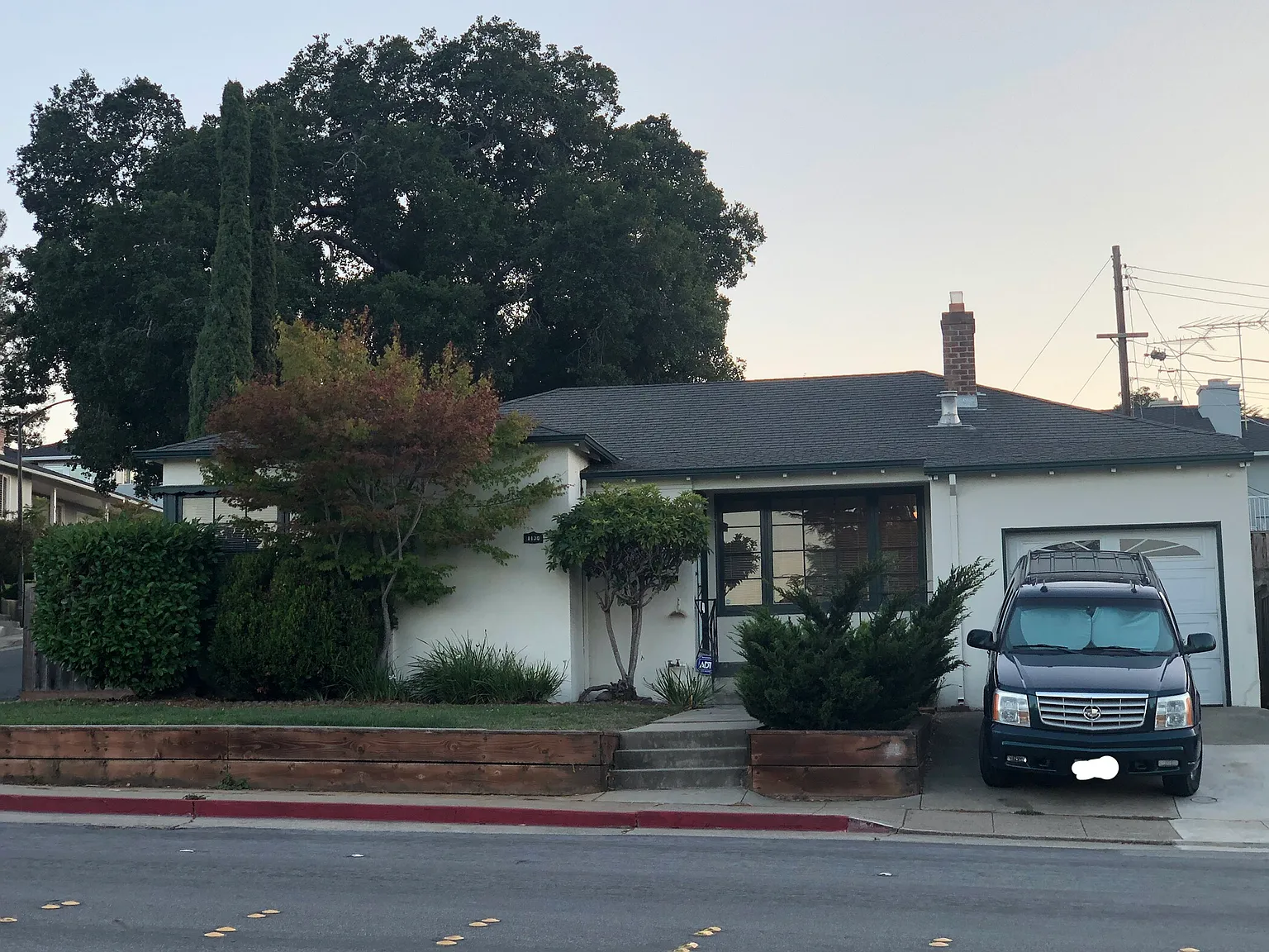 1130 Alameda De Las Pulgas photo 1