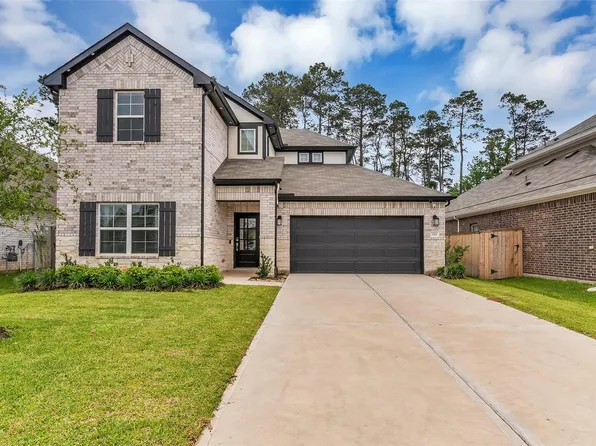233 Mountain Knolls Ln, Willis, TX 77378