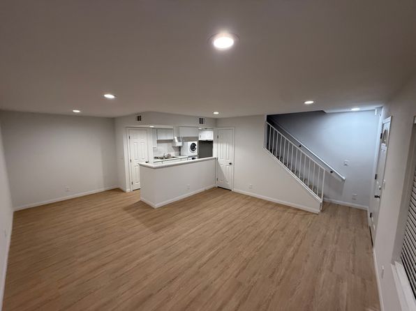 1393 Dorothy Ave Unit 2