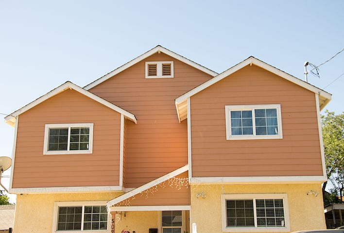 1st image of 507 W 13th St