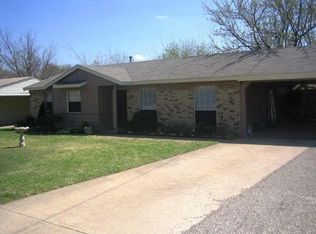 730 Tower Crest Dr, Duncanville, TX 75116