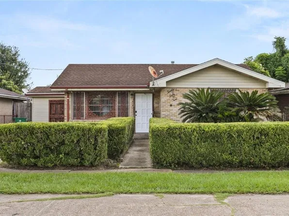 2049 Manor Heights Dr, Marrero, LA 70072